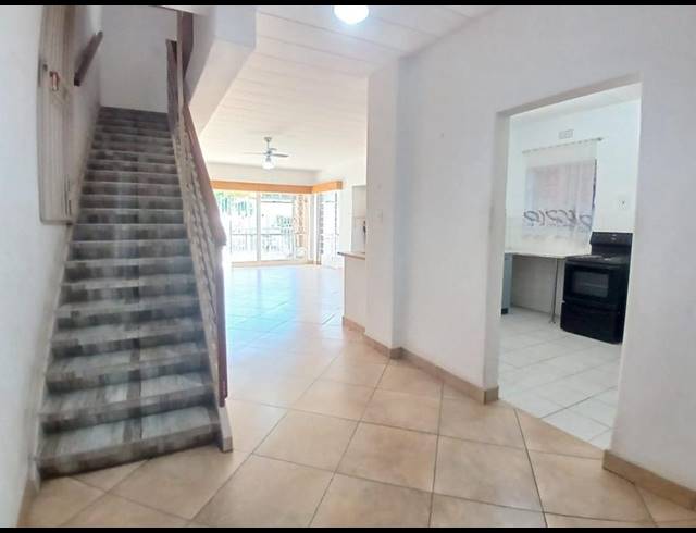 3 BEDROOM TOWNHOUSE FOR SALE IN BRACKENHURST